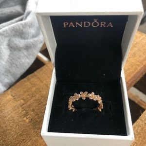Dazzling Daisies Pandora Ring 8